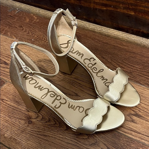 Sam Edelman Metallic Gold Heeled Sandals 10 - Picture 3 of 5